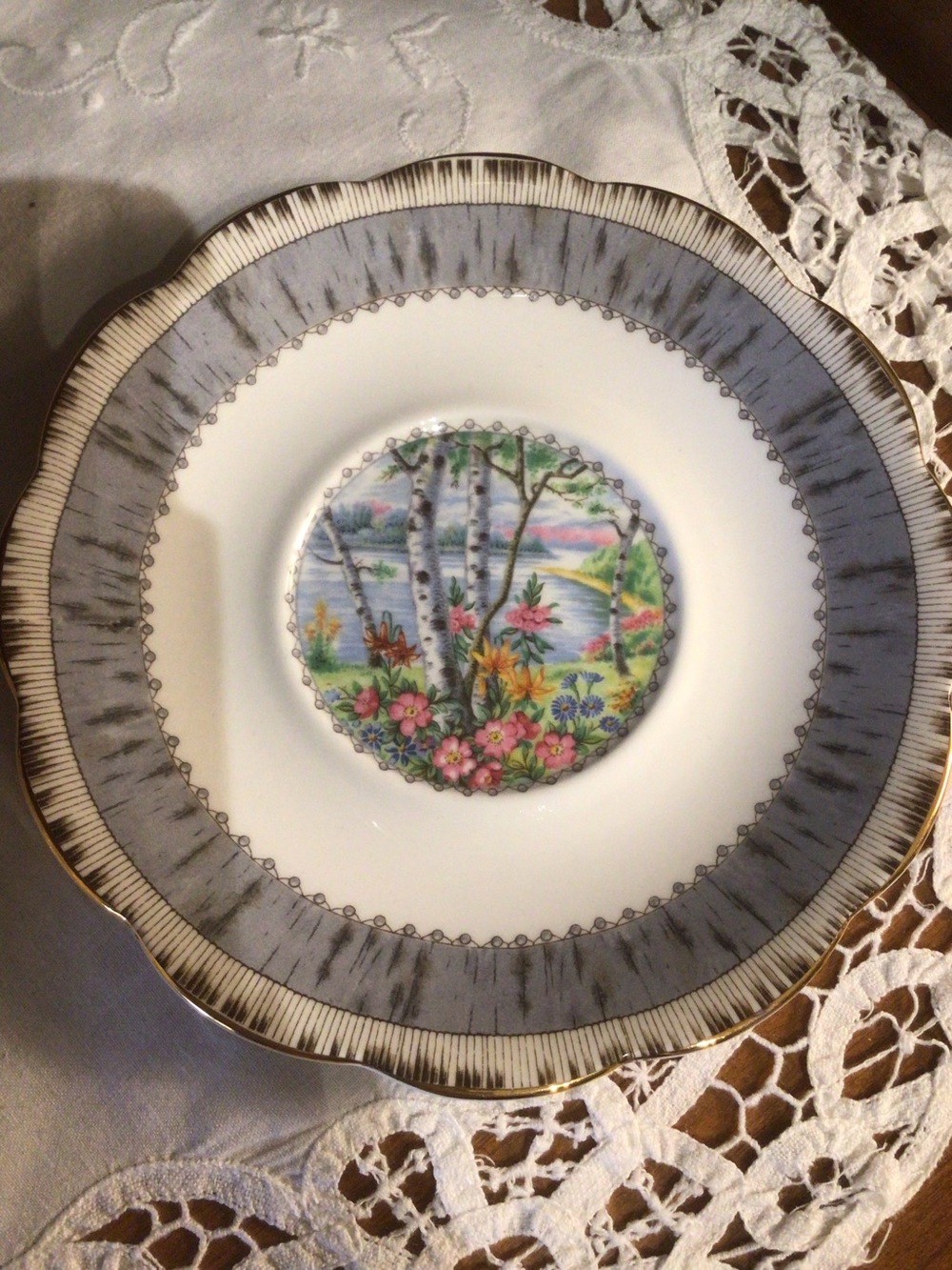 Royal Albert - Silver Birch - Gravy Boat and Underplate - Picture 4 of 7